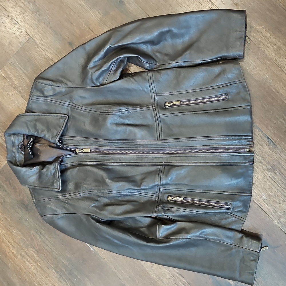 Vintage Y2k, 90s Soft Brown Leather jacket Size Medium